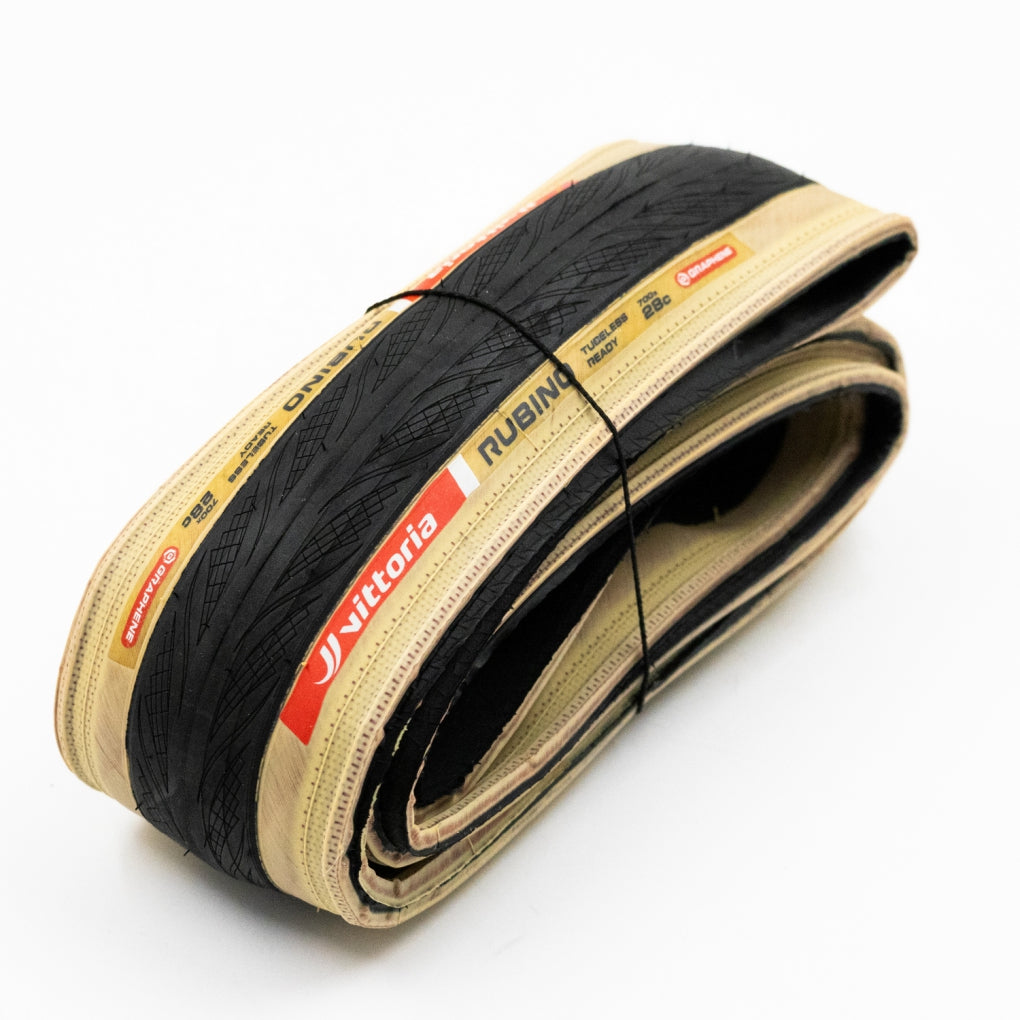 VITTORIA | Cubierta de Carretera RUBINO V Fold Tan/black G2.0