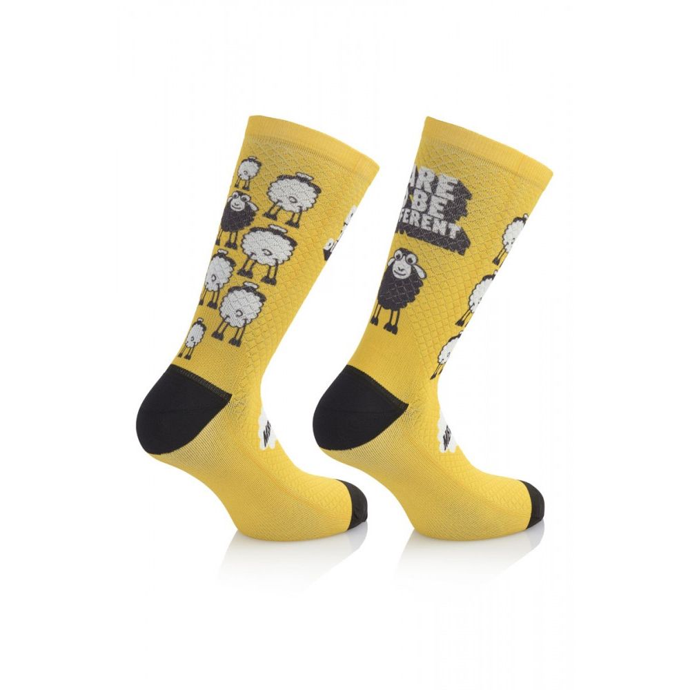 MB WEAR | Calcetines de Ciclismo FUN H17 oveja-amarillo