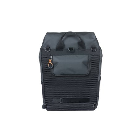 BASIL | Alforja Miles Tarpaulin Negro/Naranja 17L