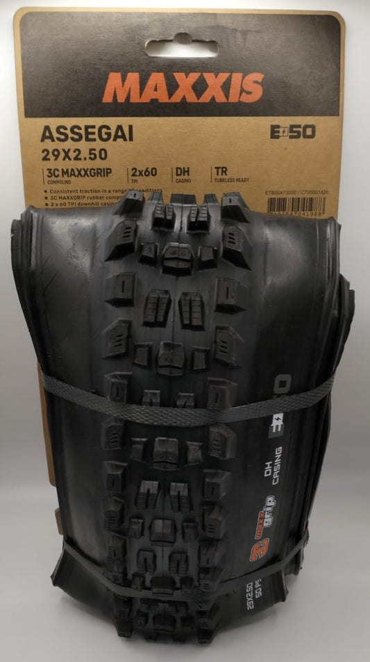 MAXXIS | Cubierta de Mtb ASSEGAI 29x2.50wt 3CG/TR/DH/E-50