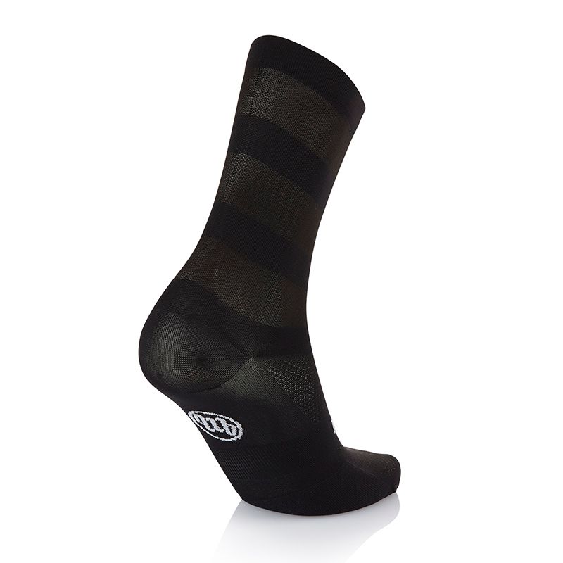 MB WEAR | Calcetines de Ciclismo SAHARA EVO negro