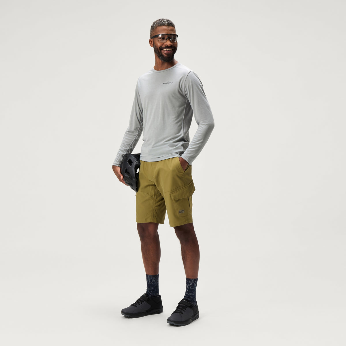 ENDURA | Short LOOP CARGO bronce