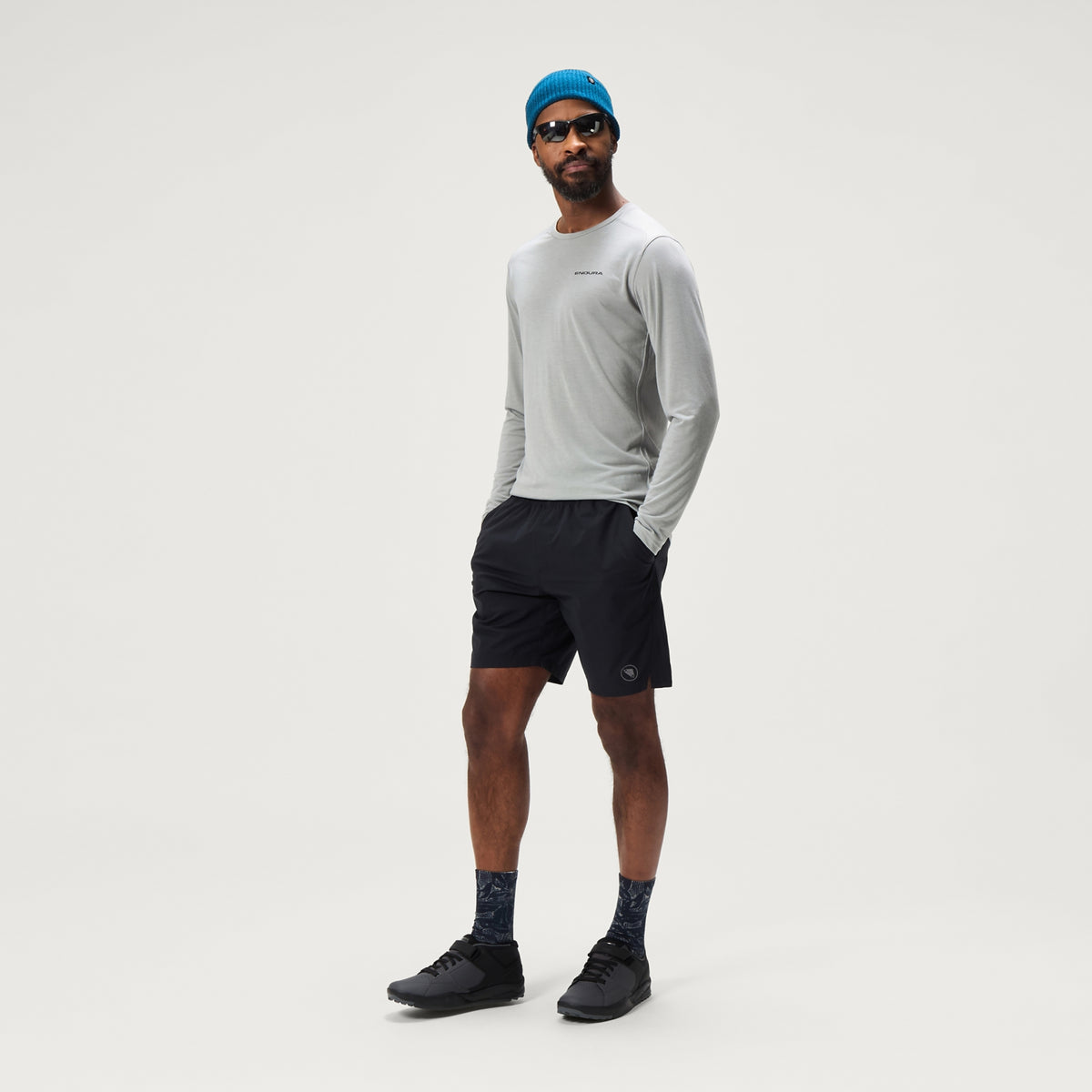 ENDURA | Short LOOP Baggy (With Liner) black