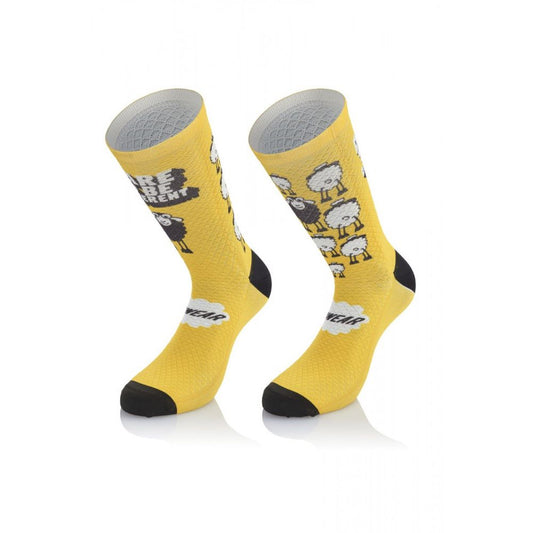 MB WEAR | Calcetines de Ciclismo FUN H17 oveja-amarillo