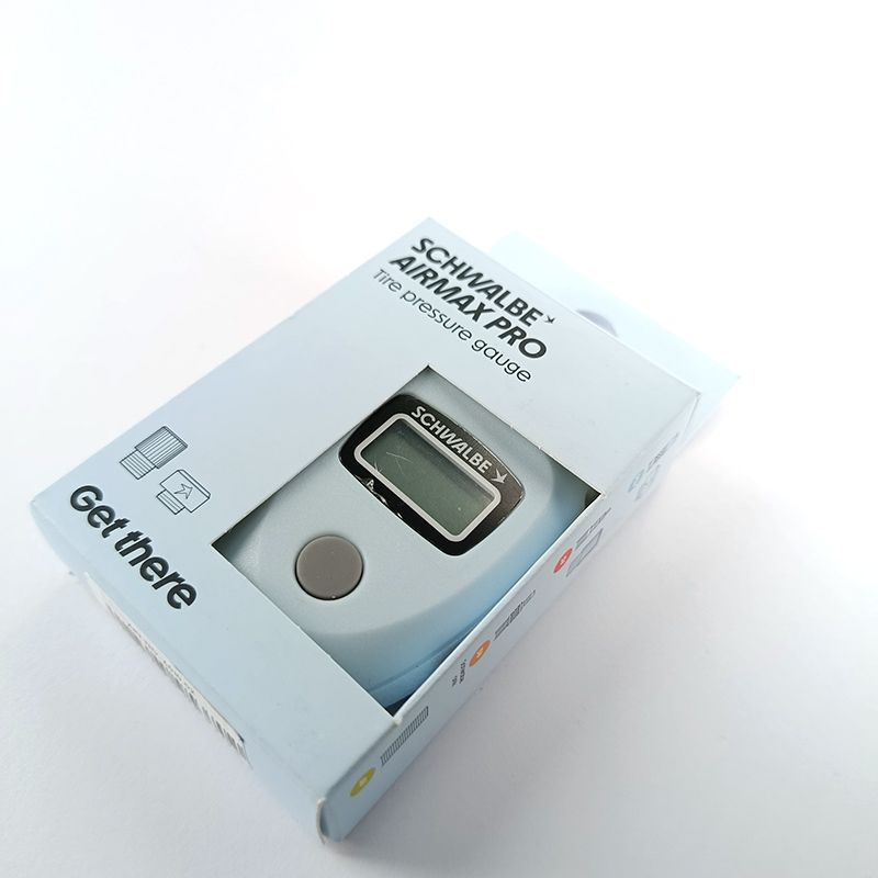 SCHWALBE | Manómetro digital de gran precisión AIRMAX PRO 6010