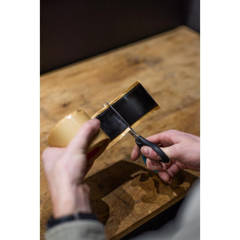 SLICY | Protector de cuadro Black Gum 5x100 cm